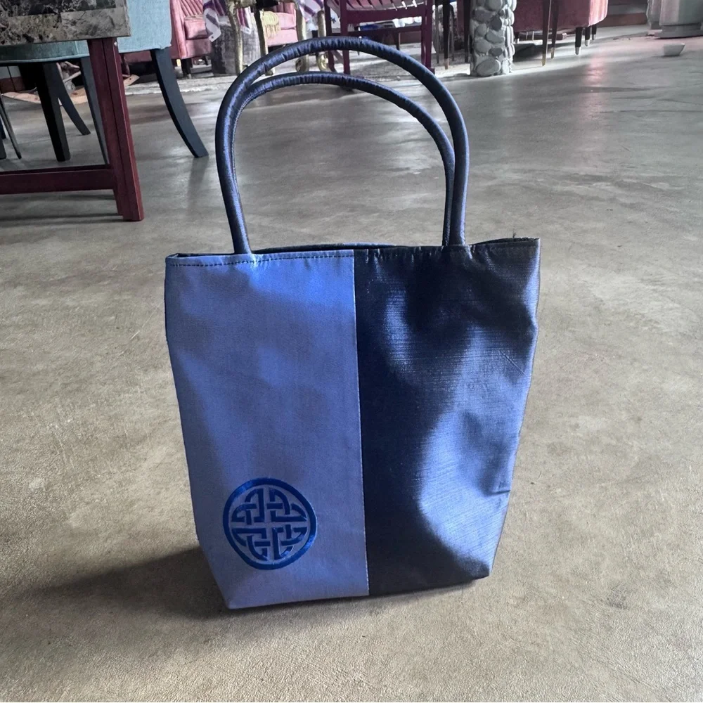 NWOT Blue and Navy mulberry Silk Tote Bag shape Purse